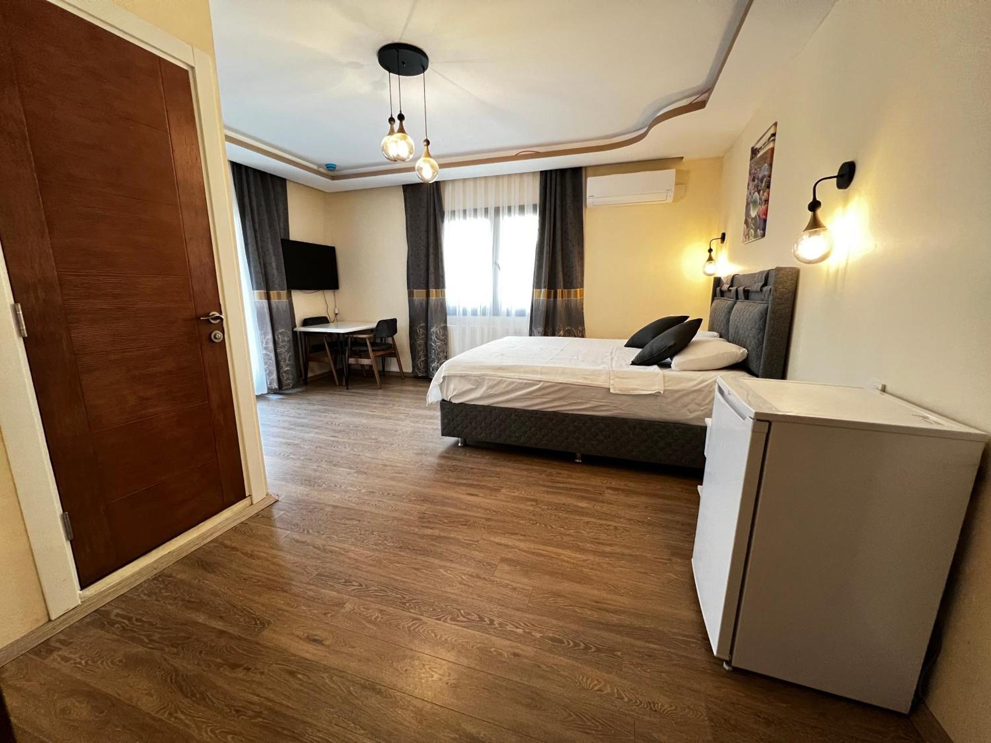 Ada Konak Otel Βουρλά Εξωτερικό φωτογραφία